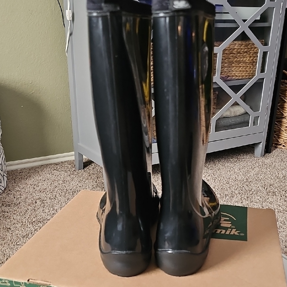 Kamik Womens Marina Waterproof Mid-calf Rain/Snow Boots, Size 9 - Picture 4 of 7